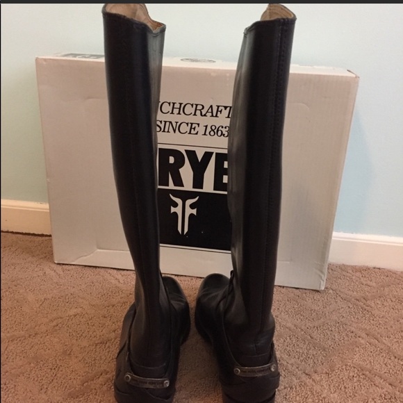 $130 OBO - FRYE Tall Lindsey Plate Black Leather Boots (size 10) - Picture 4 of 8